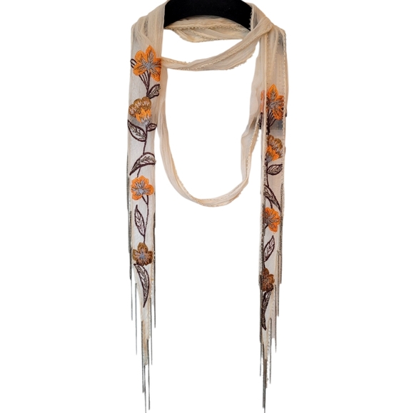 Chan Luu White Floral Embroidered Chainlink Wrap Scarf Necklace OS - Picture 2 of 6